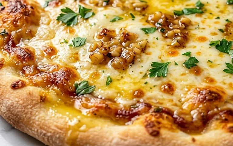 buttery garlic pizza